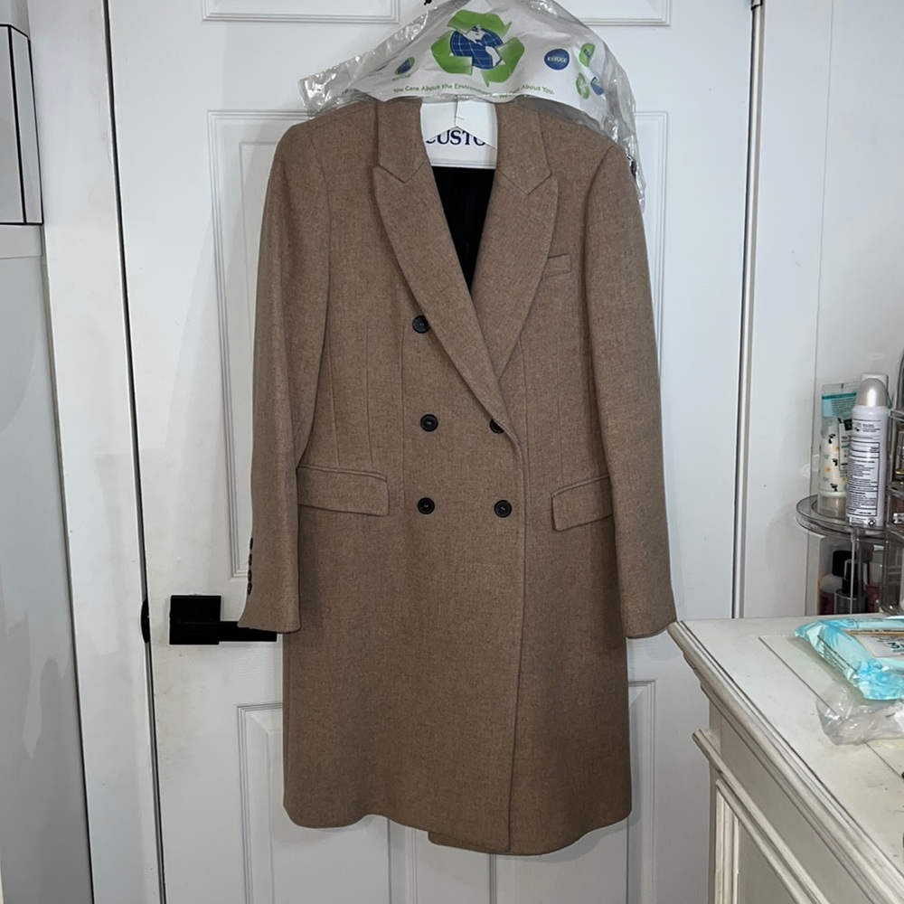Zara Coat - Picture 2 of 8